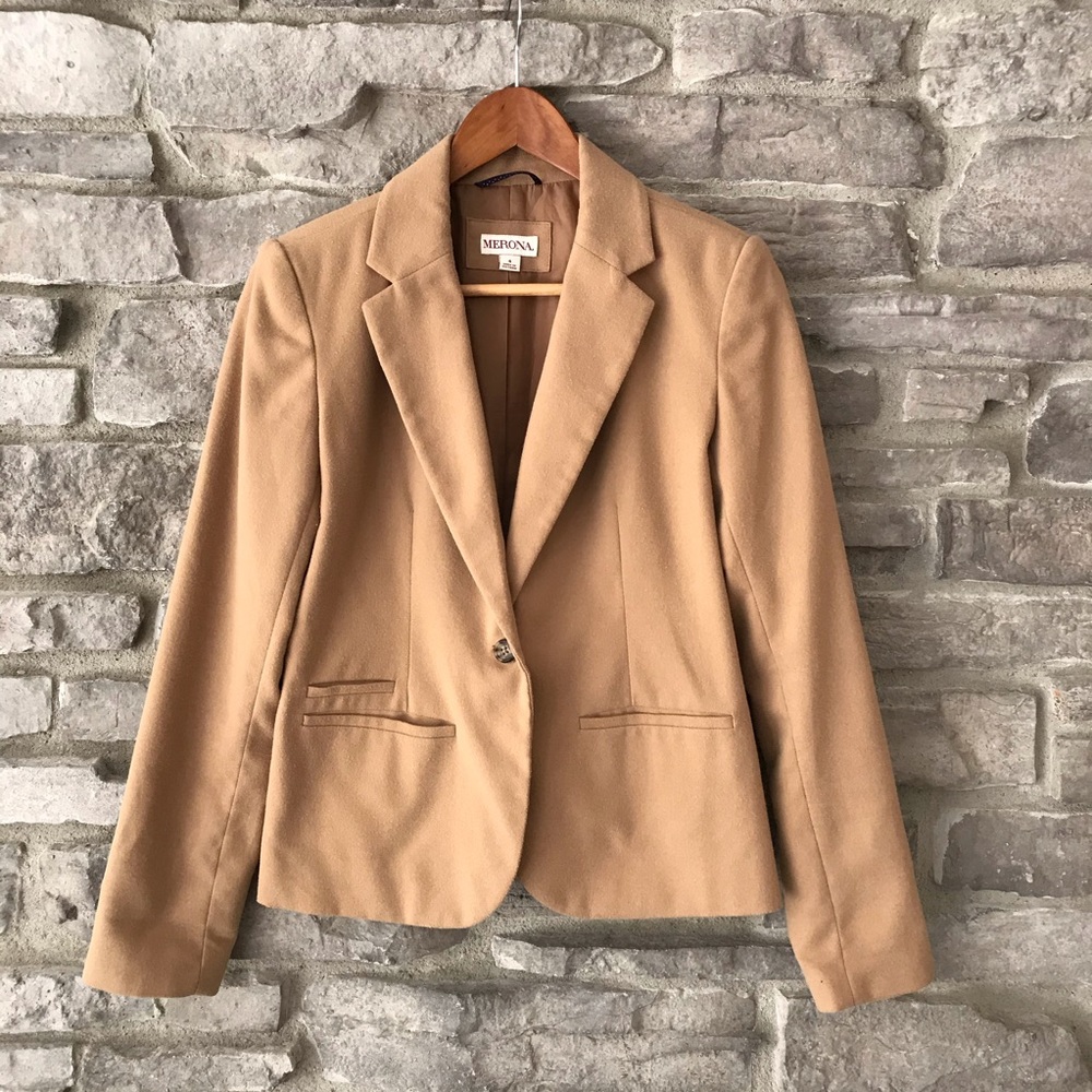 Merona Size 4 Camel Colored Blazer w/ Hot Pink Accents!